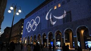 西甲：拉菲尼亚奥尔莫建功 巴萨3-1逆转马竞